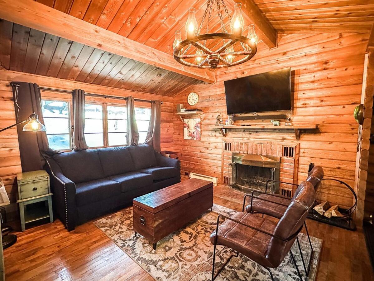 Village Vibes Deck And Bbq Duck Creek Village Exterior photo